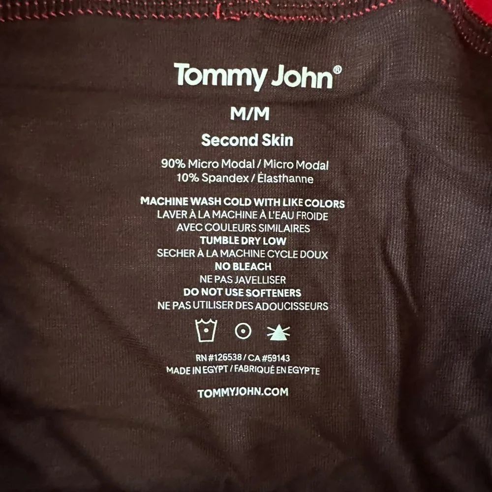 Tommy John Red and black checked briefs men's medium